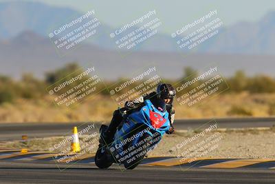 media/Dec-09-2023-SoCal Trackdays (Sat) [[76a8ac2686]]/Turn 15 Set 1 (230pm)/